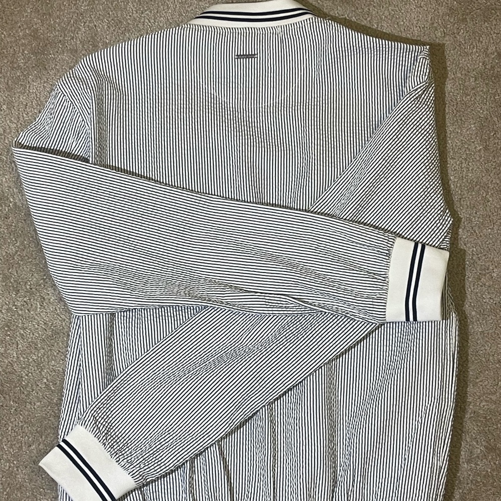 Jacket - Picture 2 of 3